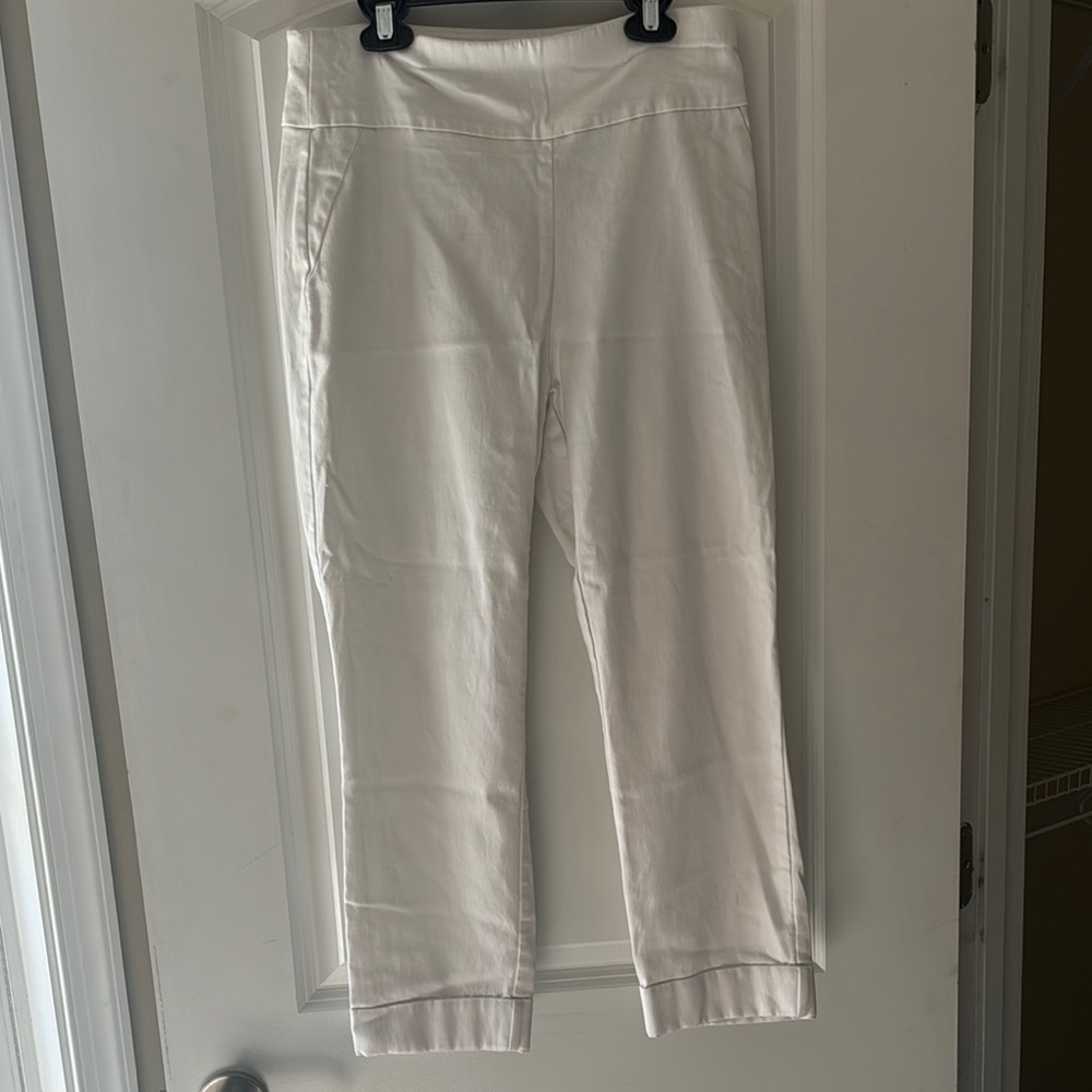 White Cropped Pants